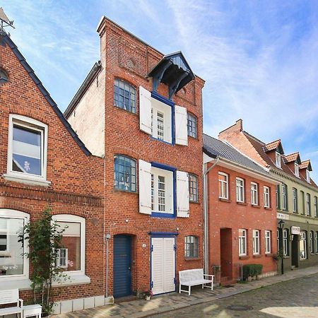 Apartamento Altes Kontorhaus Kajüte Husum  Exterior foto